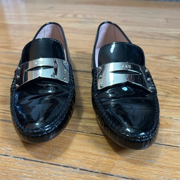 TOD’S Gommino black patent leather loafers, BNWOB, size 37.5 - Picture 6 of 11
